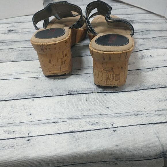 Bongo Platform Wedge Heel Sandals Size7.5, Black Studded Straps, Slip-on - Picture 3 of 8